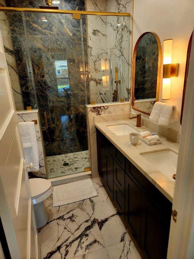 Luxury Designer Villa By The Beach Bright Beautiful Brand New Galveston Exteriör bild